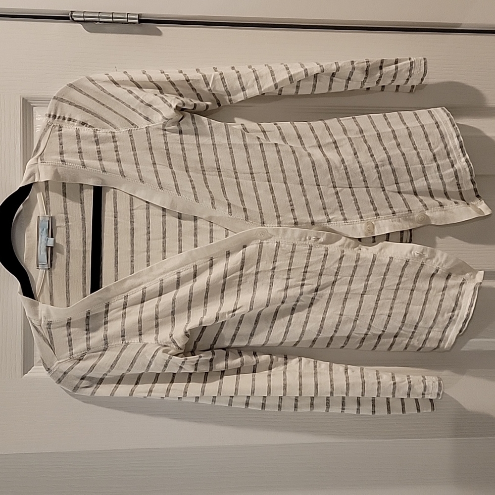 EUC Propaganda White and Gray Striped Classic Button Cardigan Long Sleeve